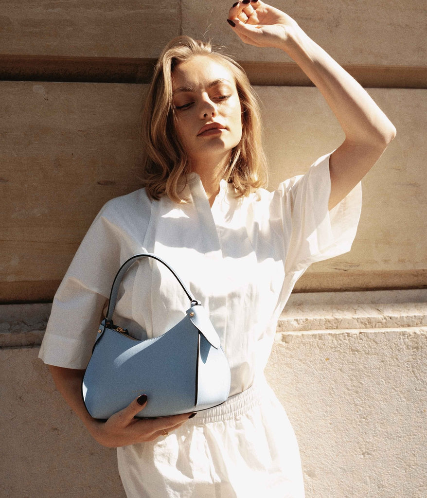 Mini Pivoine | Bleu Glacier - Fleuron Paris